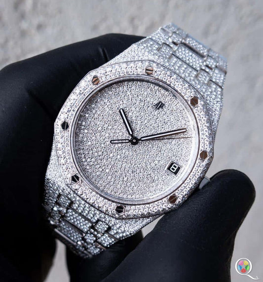 Fully moissanite Diamond Studded Men's Wrist Watch With Customized Pattern