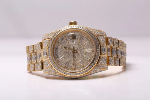 Fully moissanite Diamond Studded Men's Wrist Watch With Customized Pattern