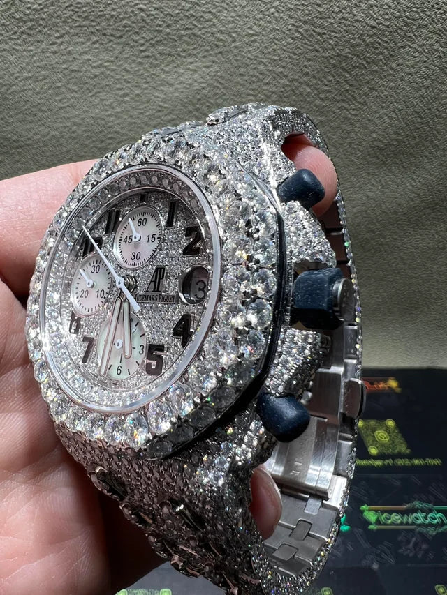 Fully moissanite Diamond Studded Men's Wrist Watch With Customized Pattern