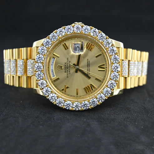 Fully moissanite Diamond Studded Men's Wrist Watch With Customized Pattern