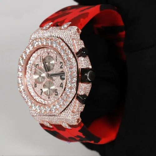 Chronograph Moissanite Diamond Watch With Latest Look